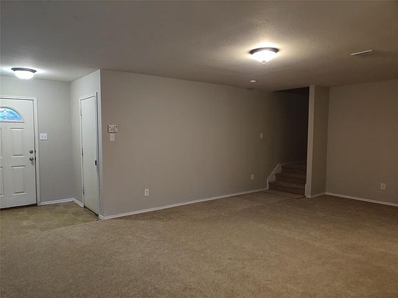 5th image of 253 Chalk Mountain Dr