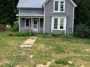305 W South St, Colchester, IL 62326
