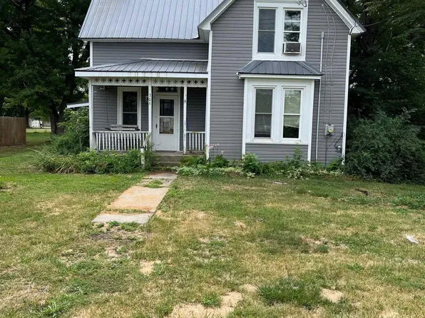 305 W South St, Colchester, IL 62326