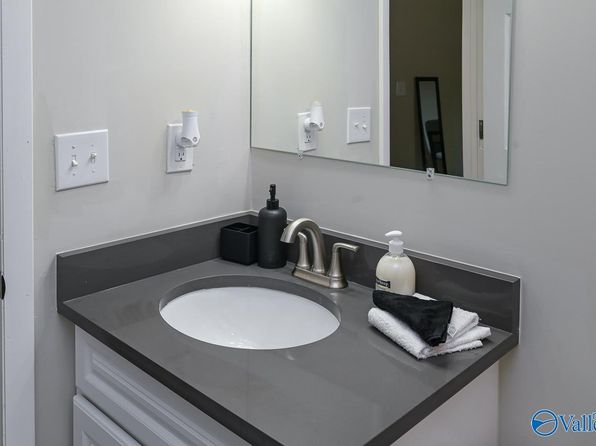 huntsville-alabama-190803547 picture