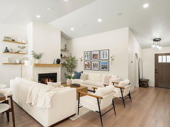 4th image of 6117 Sandwood Ct