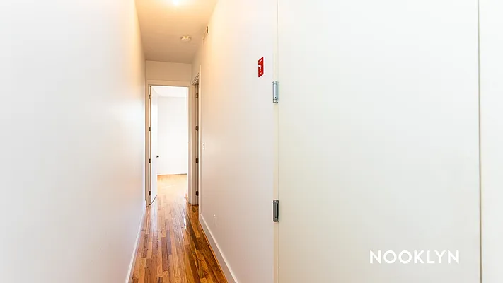 Rented by Nooklyn NYC LLC | media 25