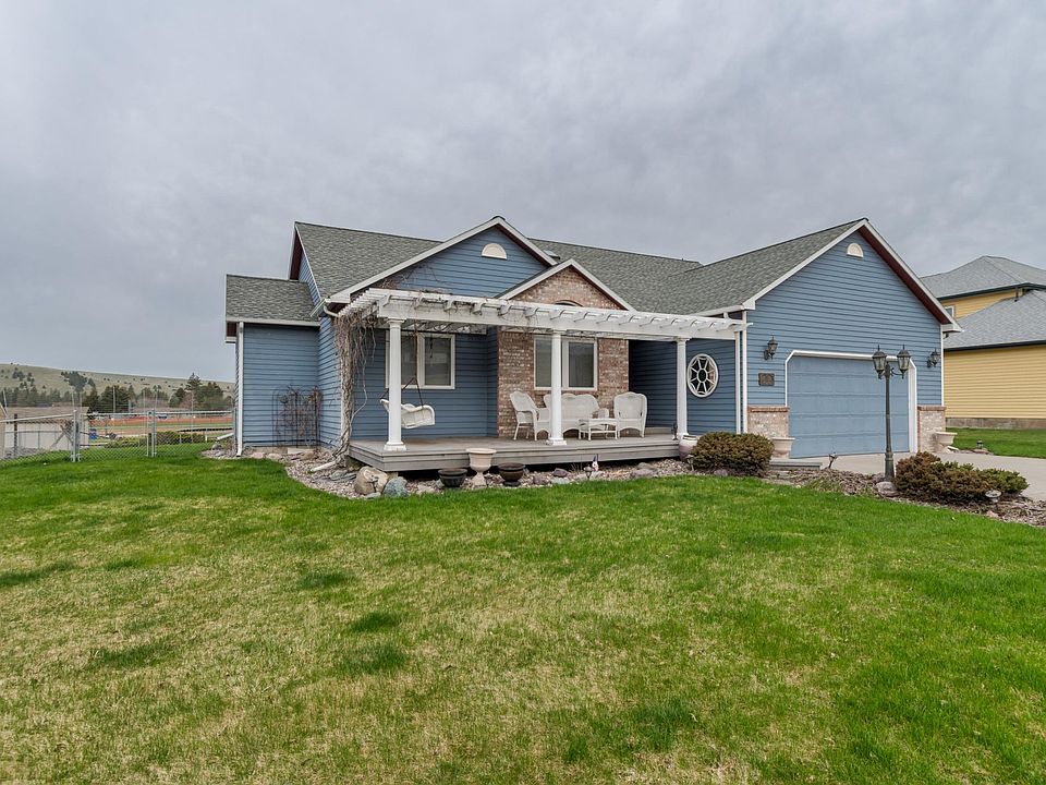 107 Apple House Lane-2