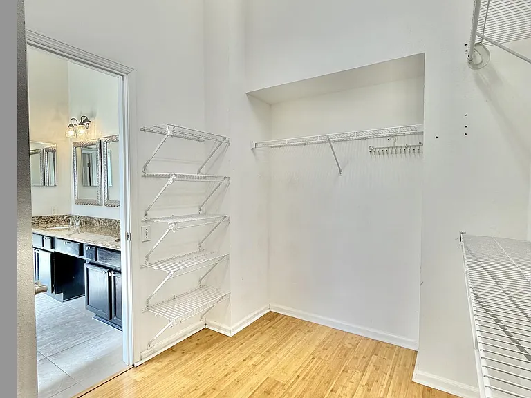 12962 Brians Creek Dr — Photo 24