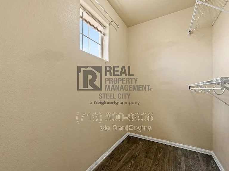 947 E Kirkwood Dr — Photo 36