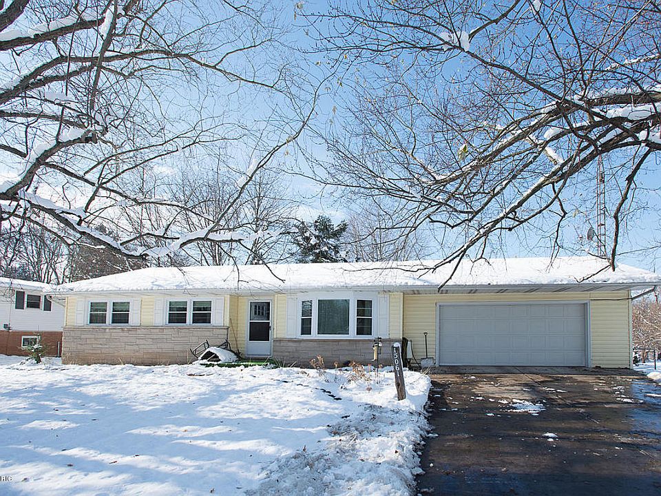 1st image of 15061 Walters Dr
