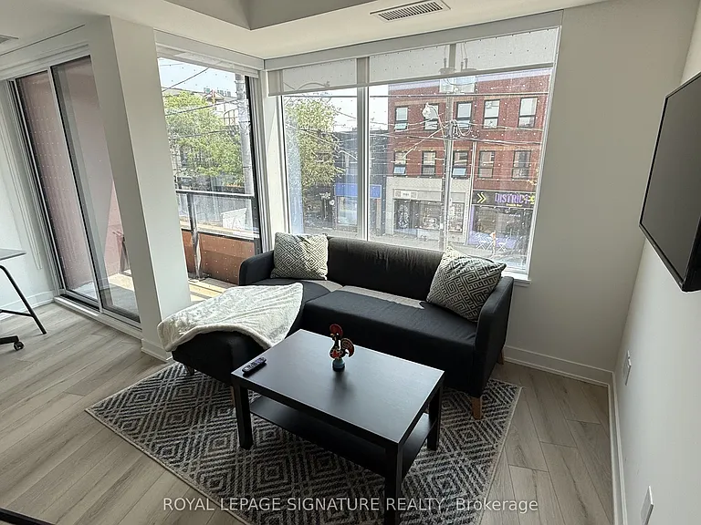 5 Lakeview Ave #203 — Photo 7
