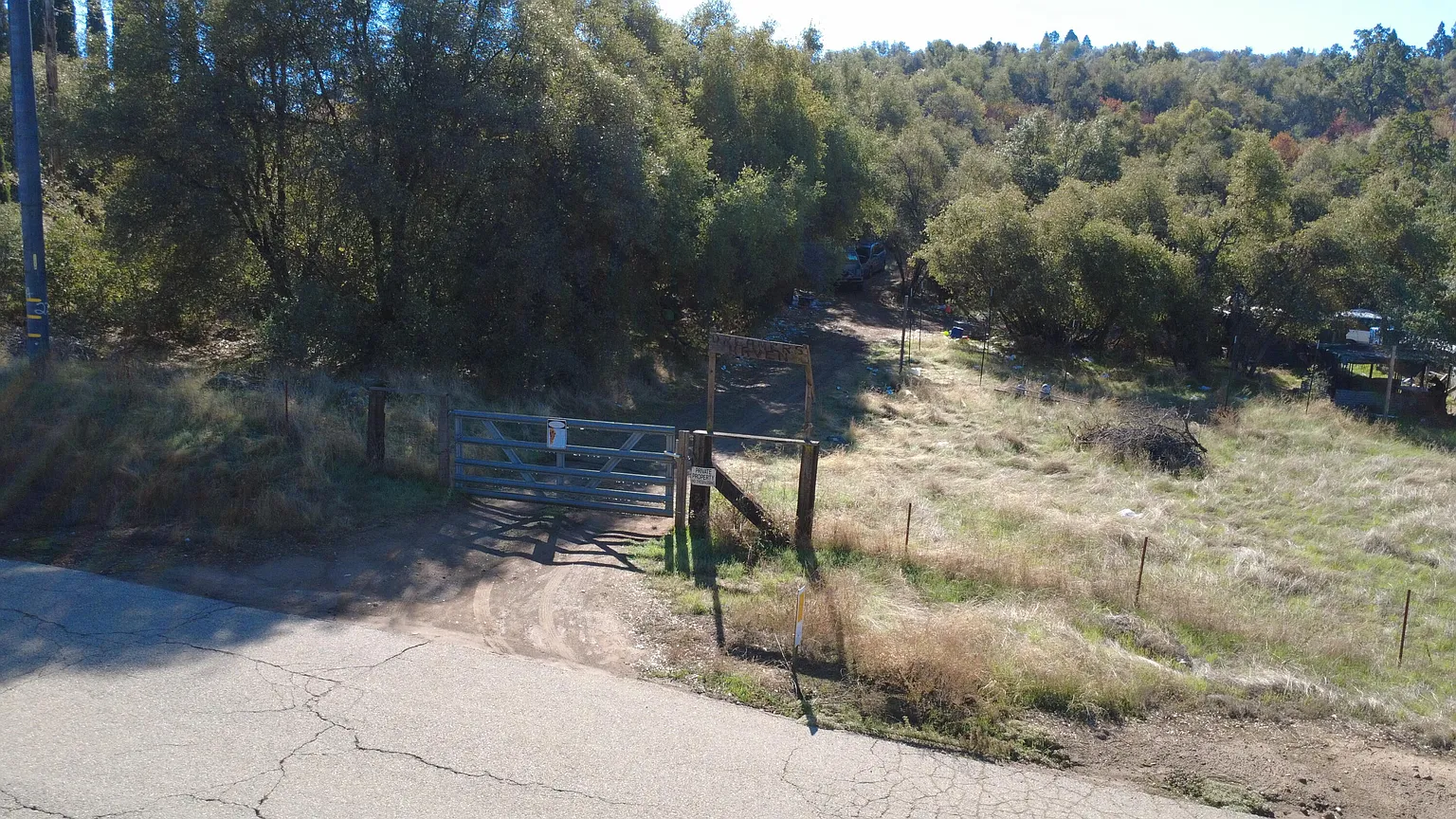 0 High Oaks photo 1