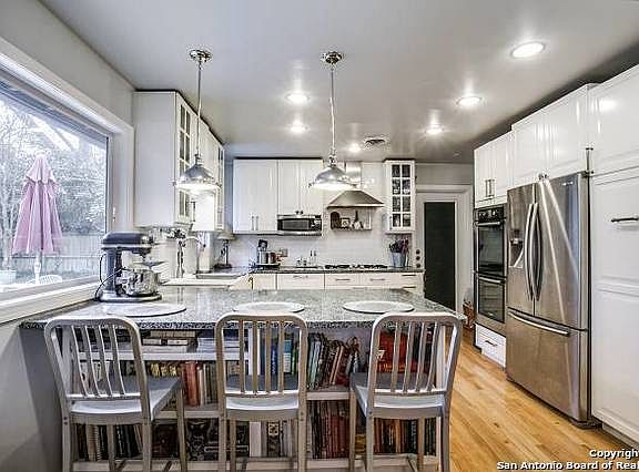 5th image of 104 Seford Dr