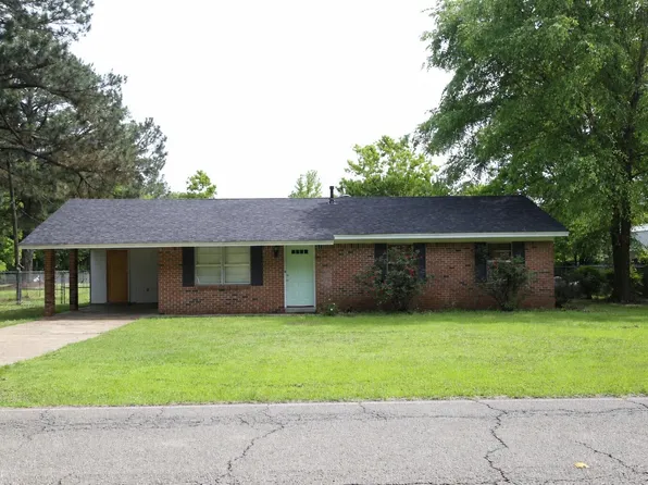 747 Mert Rickman Rd, Columbus, MS 39702