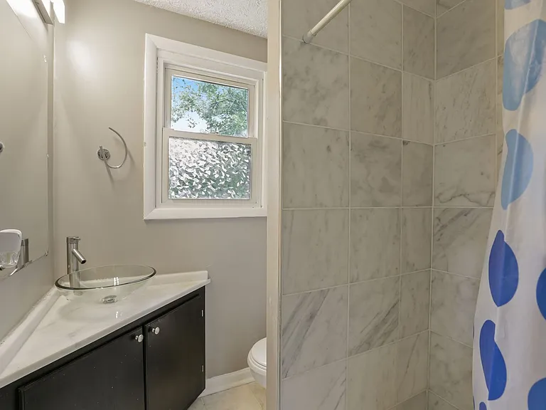 4411 Reamy Dr — Photo 22