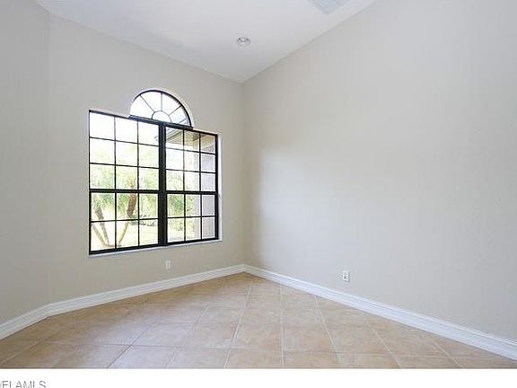 4th image of 6157 Golden Oaks Ln