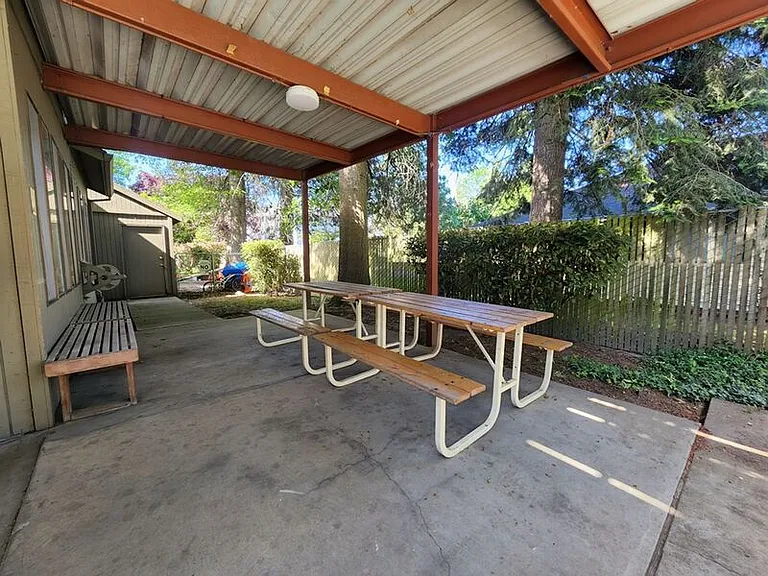 4838 SW Murray Blvd — Photo 19