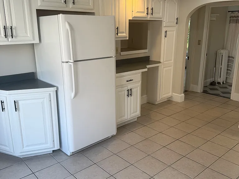 37 Gibbon St #1 — Photo 13