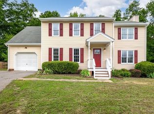 3912 Friar Ridge Dr, North Chesterfield, VA 23237