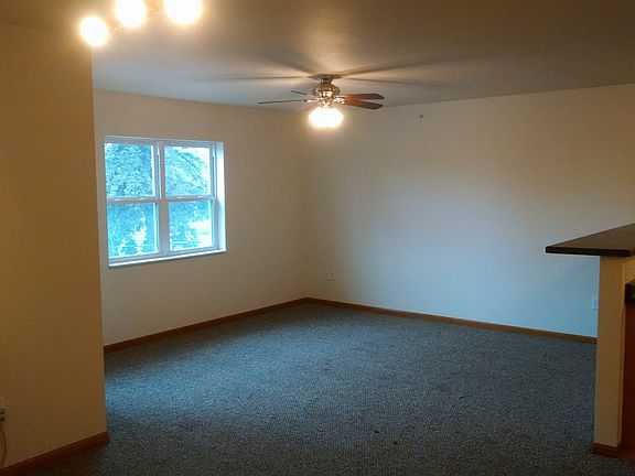 3rd image of 1528 W Main St #11
