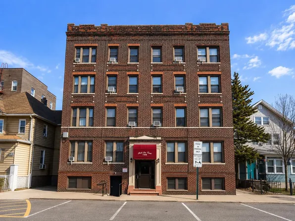 7306 Park Ave APT 2, North Bergen, NJ 07047