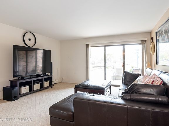 3rd image of 1931 Prairie Sq APT 106