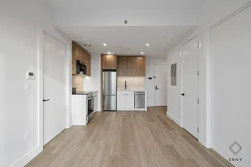 80 Linden Blvd #8R Photo 1