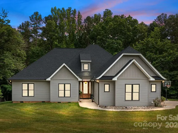 535 Snider St, Salisbury, NC 28144