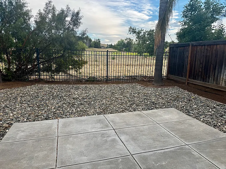 2706 Serene Ct — Photo 31