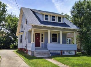 70 Wheeler Ave, Cranston, RI 02905