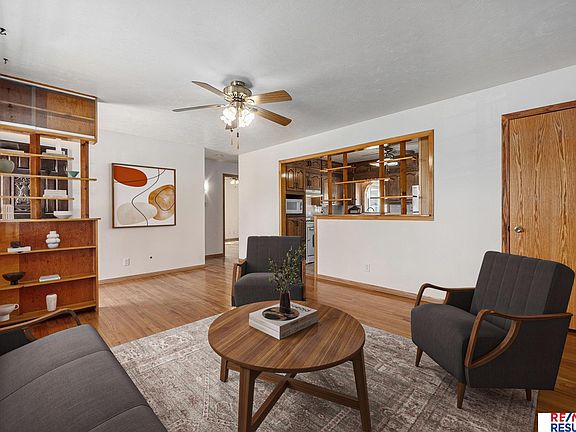 4th image of 7414 S 77th Ave