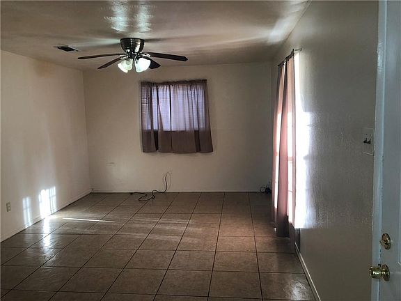5th image of 1325 Dogwood Dr