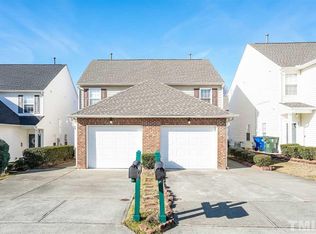 2221 Thornblade Dr, Raleigh, NC 27604