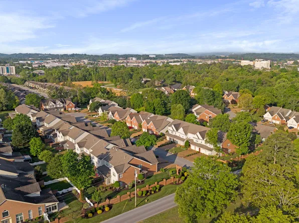 2427 Queens Lace Trl, Chattanooga, TN 37421