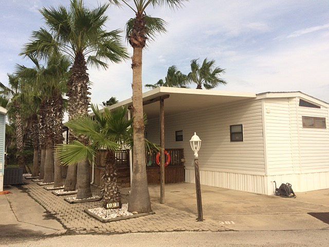 1st image of 381 Sand Dollar Dr