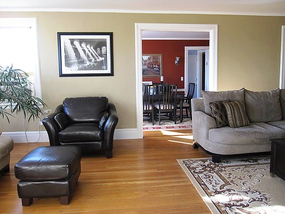 3rd image of 56 Sagamore Rd APT 4B