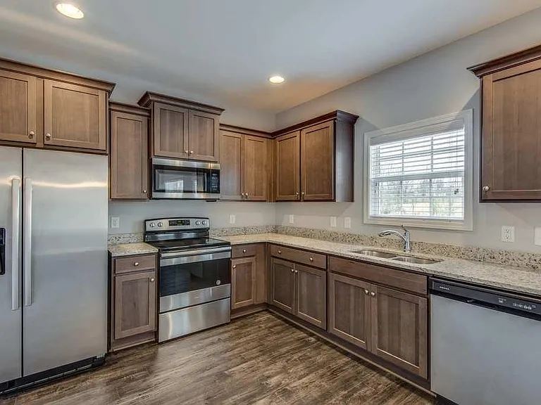 7416 Marisa Way — Photo 6