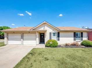 7101 Winchester Rd, North Richland Hills, TX 76182