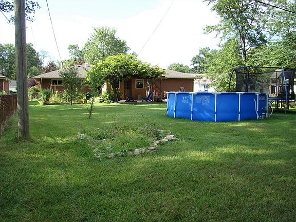 4th image of 1272 Norris Dr