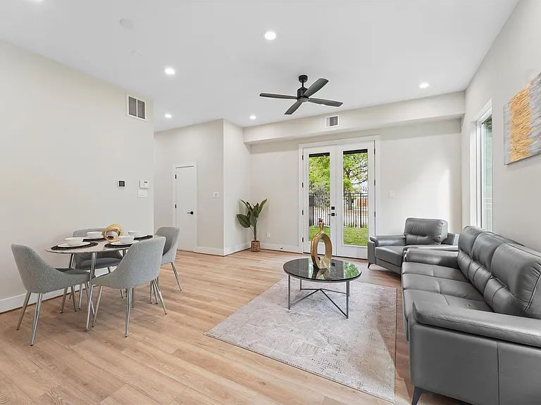 2131 Blalock Rd #D — Photo 4