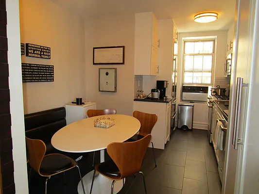 Rented by Rita S Citrin, LREB | media 28