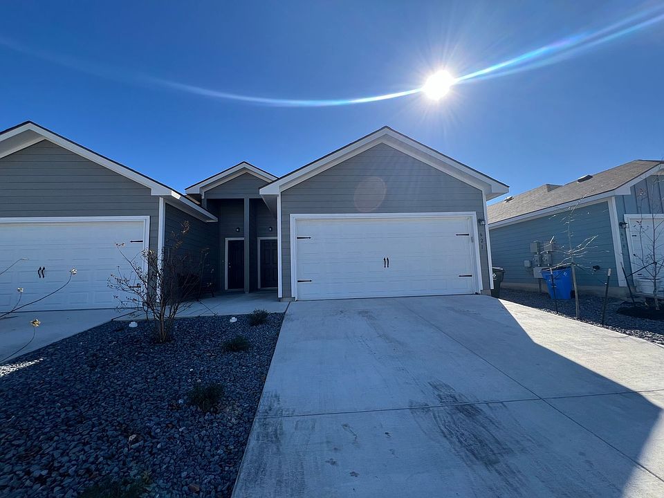 621 Ashers Pl, Seguin, TX 78155 Zillow