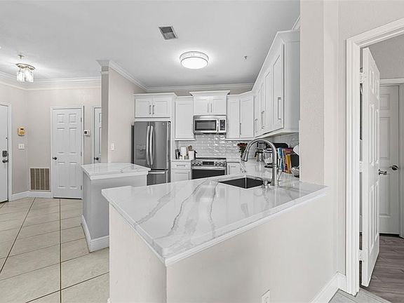 2nd image of 4333 BAYSIDE VILLAGE DRIVE #304