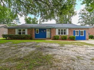 26 Delaware Rd, Goose Creek, SC 29445