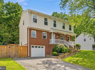 6109 Plainville Ln, Woodbridge, VA 22193