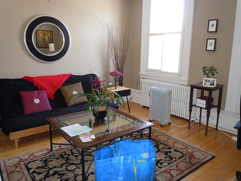 328 Frank St #4 — Photo 7