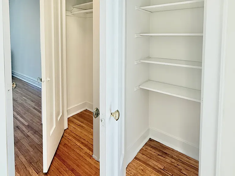 6504 N Leavitt St #3 — Photo 10