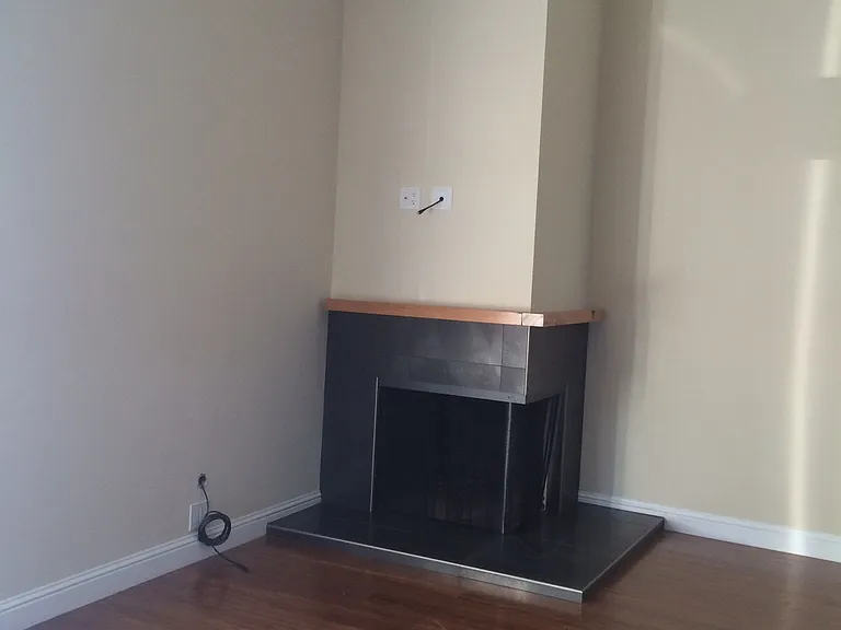 206 Paloma Ave — Photo 4