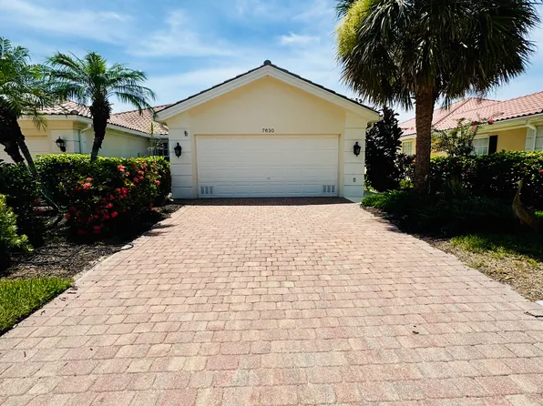 7630 Pesaro Dr, Sarasota, FL 34238