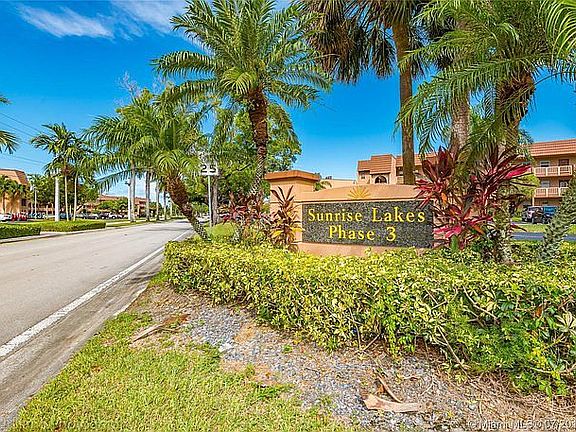 3rd image of 9141 Sunrise Lakes Blvd APT 103