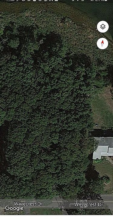 2nd image of 35 Wavecrest Ave