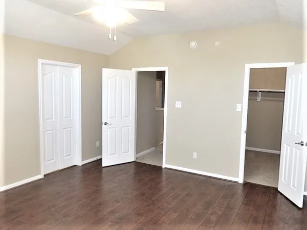 12027 Bunny Ln — Photo 6
