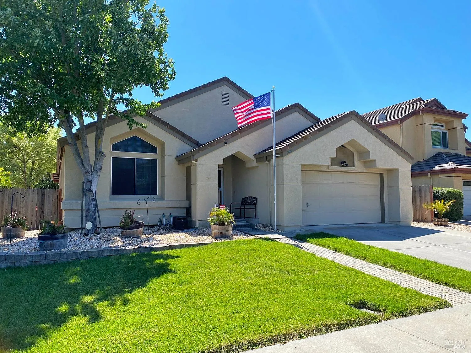 321 Mayfield Circle photo 1