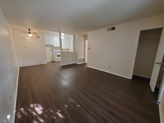 5th image of 1775 E 20th St #B2